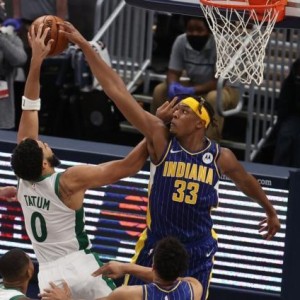 世界杯高清直播-DPOY被忽视的黑马 特纳为步行者的禁飞区署名