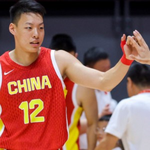 这是郭士强选的年轻国手？2分2板+正负值最低，球迷：球商真不行